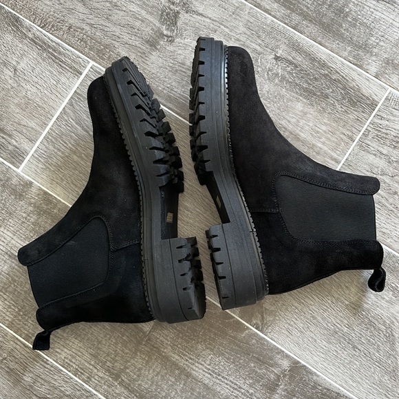 Anthropologie Stompy Suede Chelsea Platform Boot 38 NIB - Picture 1 of 10